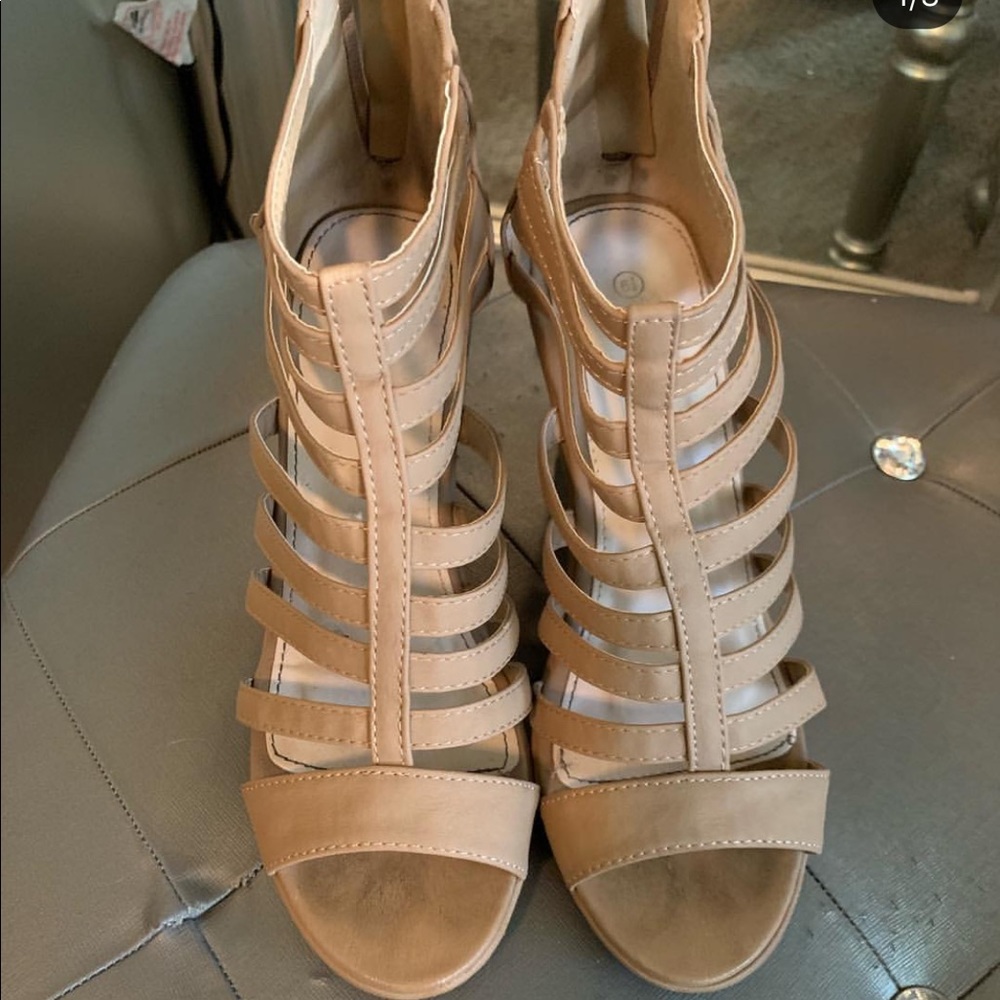 Tan wedges